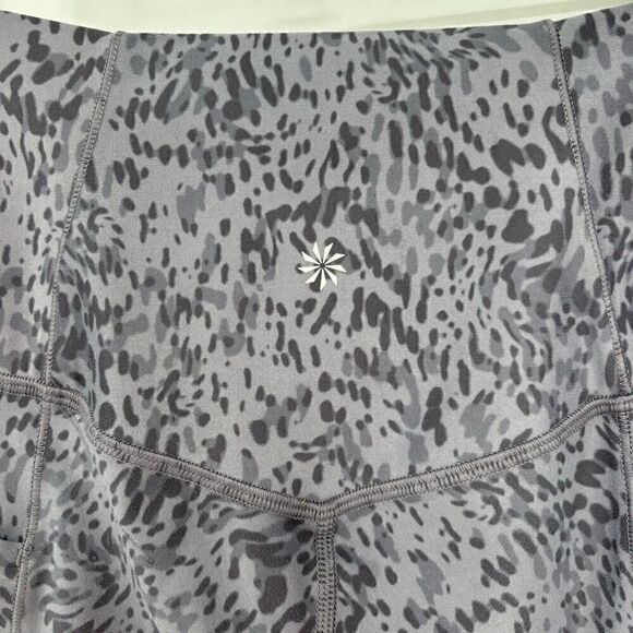 Athleta SALUTATION STASH POCKET II CAPRI LEOPARD Gray Lavender XSP - Picture 8 of 10